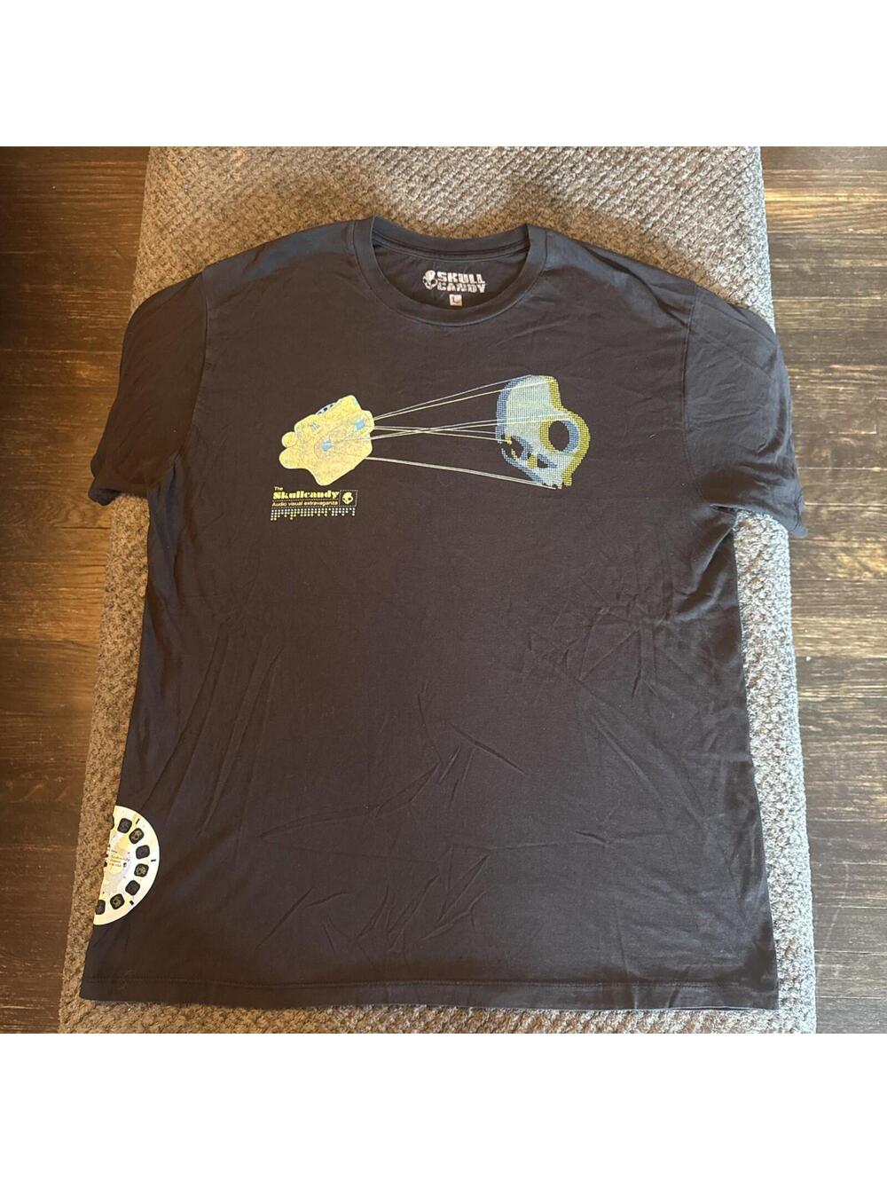 Skull Candy Y2K Vintage Black Green T-Shirt Mens Large Distressed